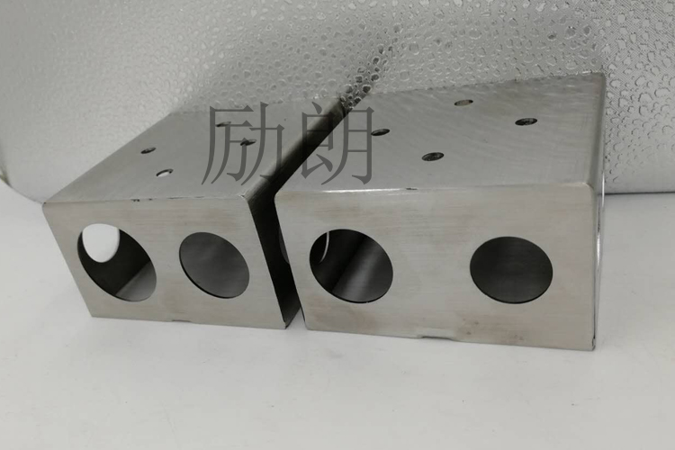 304不銹鋼開關盒怎么樣?買來有什么用？